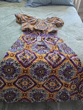 Jennifer&Grace Colorful Boho Top & Maxi Skirt in Purple and Mustard Size Medium